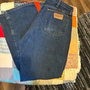 Wrangler Men's Blue Jeans